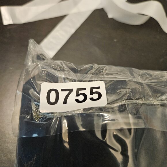 Vintage Champion Reverse Weave Black Hoodie Medium Sweatshirt Embroidered Logo - Picture 6 of 6